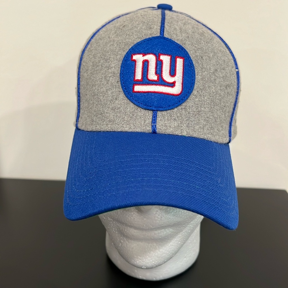 New Era NY Giants 39THIRTY Stretch Fit Baseball Cap Size Small-Medium
